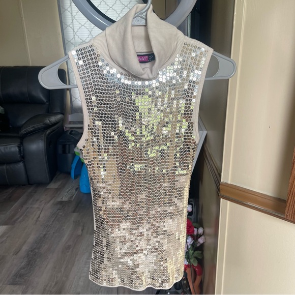 Say What? Tops - Y2K‎ Sequin Sleeveless top